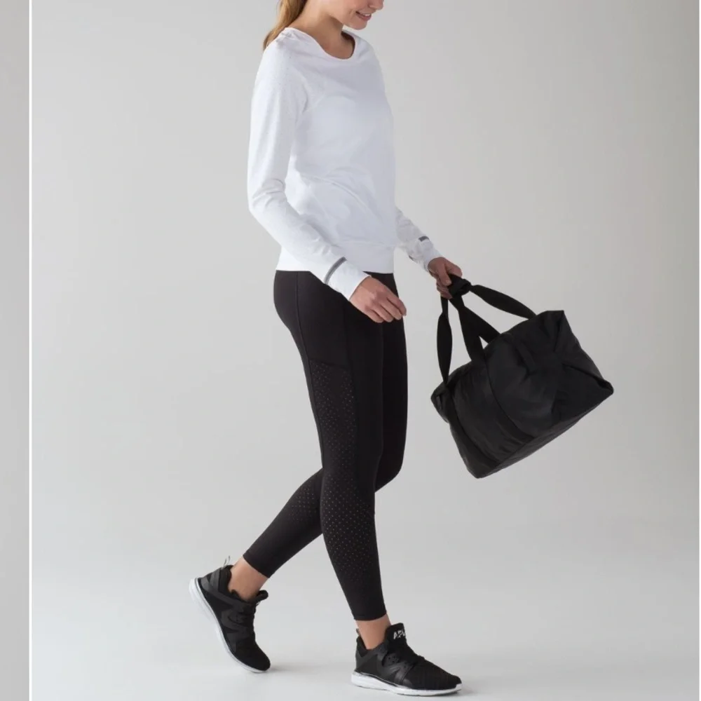 Lululemon Mind Over Miles Long Sleeve White 6